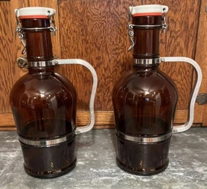 MUSTER GESCHUTZT 2 LITER Brown Glass Beer Growler Bottles With Aluminum Handle - Picture 1 of 12