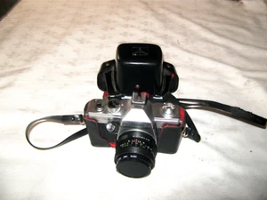 A Vintage Praktica Pentagon Super TL3 35mm Film Camera & Case (Parts or Repair) - Picture 1 of 24