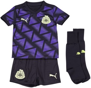 newcastle united childrens kit