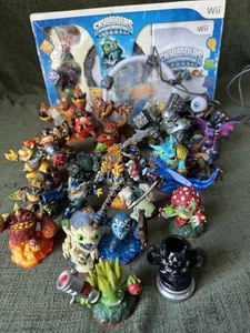 Skylanders Spyros Adventure Starter Pack - Nintendo Wii Plus Figures Bundle M97 - Picture 1 of 8