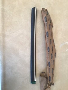 NOS 1978 1979 FORD FAIRMONT SIDE TRIM MOLDING NEW FORD D8BZ-6629076-B - Bild 1 von 9