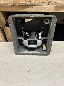 CARAVAN / MOTORHOME / BOAT CARVER WATER HEATER HEADER UNIT - Picture 1 of 2
