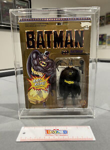 Vintages Toy Biz Batman 1989 Michael Keaton MOC & Custom Acrylic Collector Case