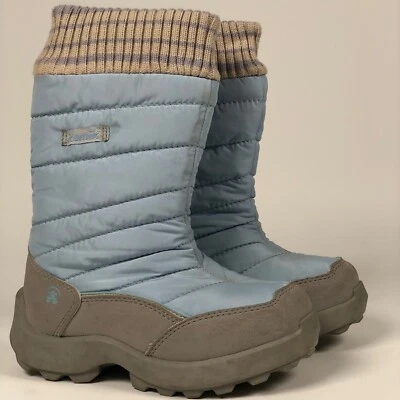 Botas de nieve Kamik Chelsea para niños talla 11 EE. UU. azul claro forradas de piel sintética Foto 1 de 4