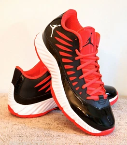 AIR JORDANS - JORDAN SUPERFLY LOW - MENS 9 - Basketball Shoes - Price Reduced!!! - Picture 1 of 5