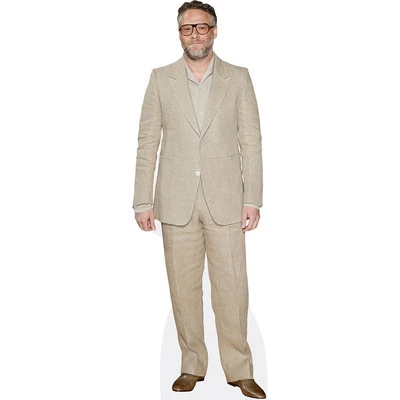 Seth Rogen (Beige Suit) tamano natural - Imagen 1 de 4
