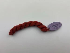 Vineyard Merino Wool Wiltex Threads Non-strandable # M-1125 Pomegranate Lot 1016 - Picture 1 of 4