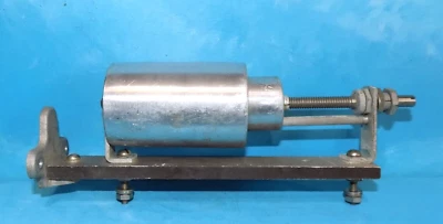 Condensador neutralizador EF Johnson Viking N250 tipo bote RARO Foto 1 de 4