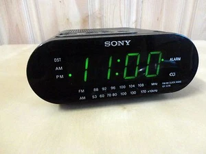 Sony ICF-C218 Clock AM/FM Radio Auto Time Set - Picture 1 of 6