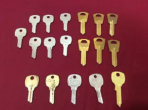 Surtido de llaves en blanco del mercado nacional de accesorios, juego de 18 cerrajero - Imagen 1 de 5