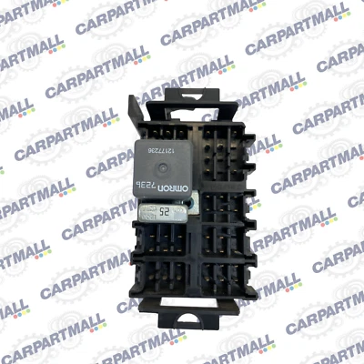 2000-2003 GMC Yukon 5.3L 16V A/T Junction Relay Fuse Box Block 15770995-01 OEM - Image 1 of 4