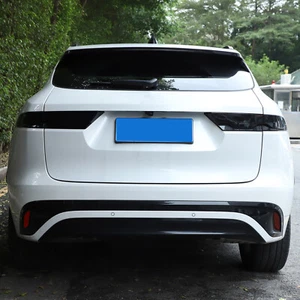 Cubierta de luz trasera ahumada Blackout Overlay Len se adapta a Jaguar F-Pace 2021-2024 - Imagen 1 de 13