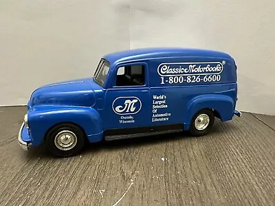 GMC PANEL BANK 1951 1/24 CLASSIC MOTORBOOKS N° 8609 NEW - Image 1 of 4