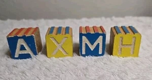 4 bloques de madera de construcción tallados en alfabeto y animales antiguos para niños - Imagen 1 de 2