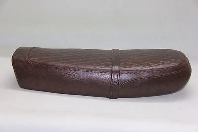 1968-1971 Honda CB450 K1-K4 low profile saddle seat rear hinge CODE: D2071 - Imagem 1 de 4