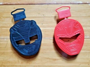 Cortadores de galletas Wilton (2) Power Rangers rojo negro 3,5" NUEVOS - Imagen 1 de 5