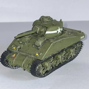WWII Allied Sherman Tank built & painted nice standard - 1/76 scale - 73324 - Picture 1 of 10