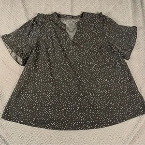 BloomChic Black & White Polka Dot Blouse Plus Size 26 VGW EUC - Picture 1 of 7