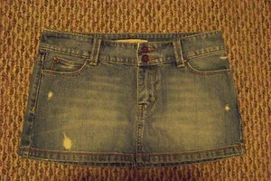 womens hollister faded medium wash distressed denim jeans skirt size 3 30 - Picture 1 of 2
