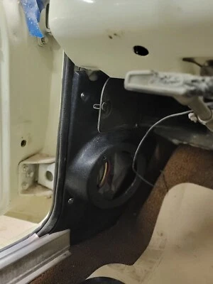 THE ORIGINAL 1963-66 Dart,Valiant, Barracuda Kick panels with speaker pods — 第 1/4 张图片