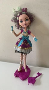 Ever After High Puppe - Madeline Hatter - First Chapter (ohne linken Schuh & Tasche) Rarität - Bild 1 von 12