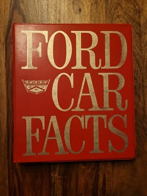 Libro de referencia de concesionario Ford Car Facts 1962 Foto 1 de 4