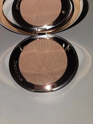 Charlotte Tilbury Hollywood Superstar Glow Highlighter 11,5g inkl OVP - Bild 1 von 3