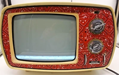 Vintage 1977 PHILCO  TV Solid State TURNS ON Rare Red Paisley Design! UNTESTED - Image 1 of 4