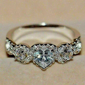 2.50 Ct Round Cut Simulated Diamond Wedding Heart Band Ring 14k White Gold Over - Picture 1 of 5