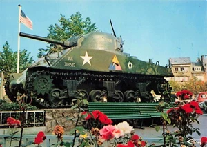Bastogne Historical Center "Le Tank" 4 x 6 France Vintage Chrome PC - Picture 1 of 2
