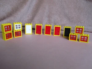LEGO Türen und Fenster 4130 4132 gelb 12 Stück mit Gitter Fensterrahmen Basic - Picture 1 of 4