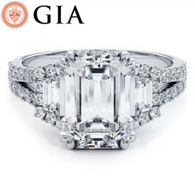 Emerald Cut Certified 4.49ctw GIA Lab Grown Diamond Engagement Ring18k Gold Ring - Image 1 of 4