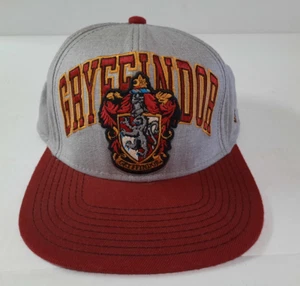 Harry Potter House Crest Gryffindor College Baseball Hat Snapback Cap Grey / Red - Picture 1 of 8