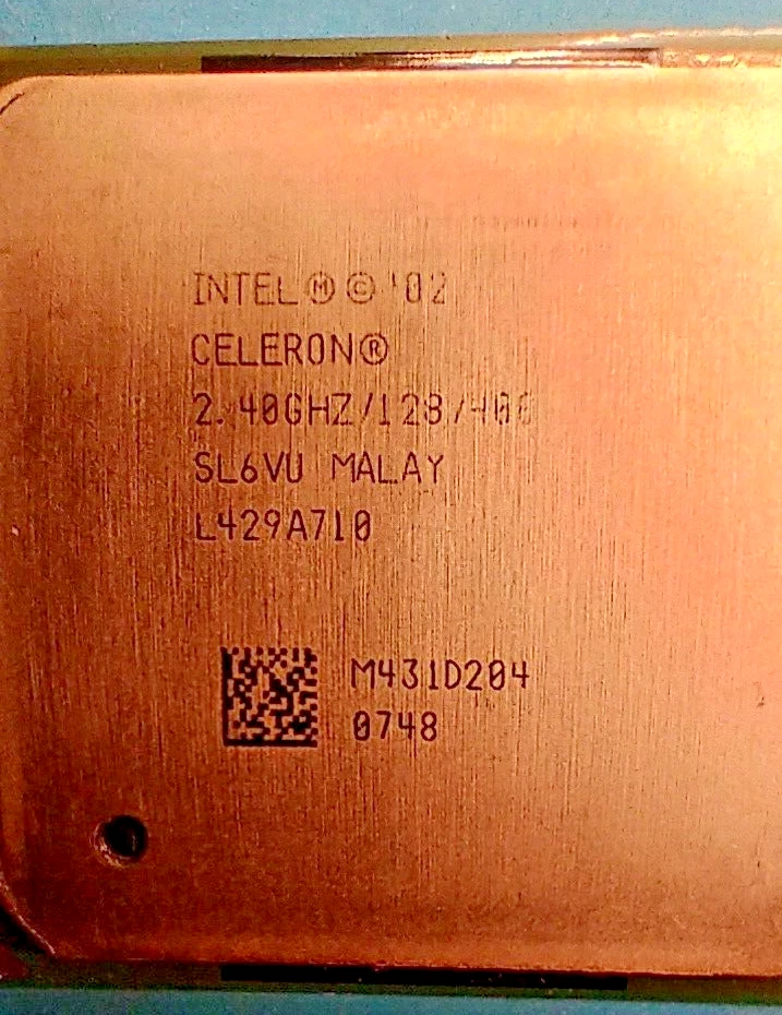CPU Intel Celeron 2,4 Ghz /128/400 - Immagine 1 di 1