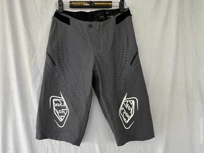 Pantalones Cortos de Ciclismo Troy Lee Designs TLD Para Hombres Sprint MTB Carbón 28 CLOSEOUT Foto 1 de 3