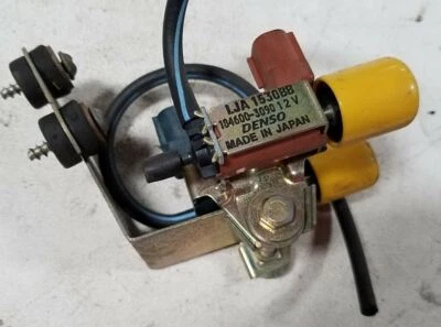 1998 1999 2000 2001 2002 2003 Jaguar XJ8 VDP VACUUM VALVE SOLENOID LJA1530BB - Image 1 of 2