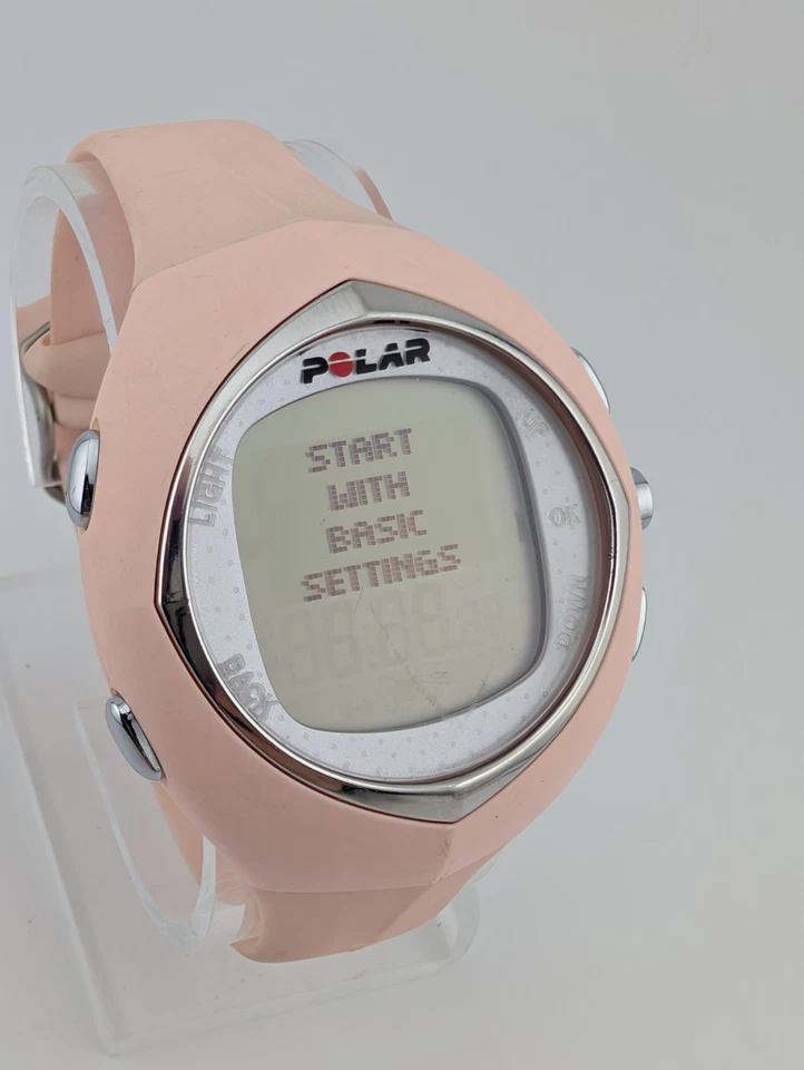 Reloj de fitness digital Polar F6 para mujer estuche de 40 mm correa rosa nuevo reloj con batería solamente Foto 1 de 4