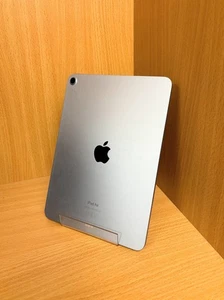 Apple iPad Air 11-inch M2 (2024) 6th Gen 128GB - Wi-Fi - Blue - BH 100% - Picture 1 of 6