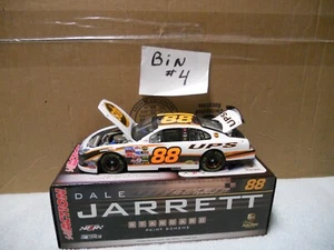 1/24 Action nascar 2006 Dale Jarrett #88 UPS Ford Fusion - Picture 1 of 4