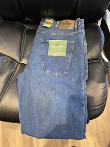 NUOVO Wrangler Retro, Slim fit, 88mwzjm, deyton 36x32 - Foto 1 di 1