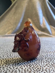 Vintage CarvedVinta Red Quartz Agate Chinese Snuff Bottle Asian Decorative Arts  - Picture 1 of 9