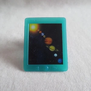 NEU! 2022 Barbie Space Discovery Stacie Puppe Planeten Grafik grün Tablet - Bild 1 von 2