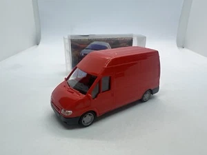 1:87 HO Scale Rietze Ford Transit Van Red - Picture 1 of 6