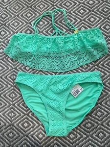 BNWT H&M Girls Aqua Ruffle Textured Bikini Set Aged 12-14 Years - Picture 1 of 2