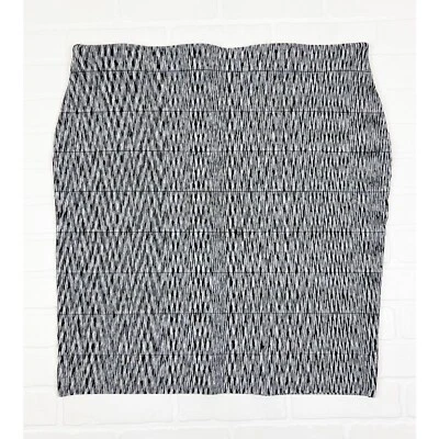 NWT Lane Bryant Pull On Stretchy Bandage Bodycon Pencil Skirt Black Gray 22/24 - Image 1 of 4
