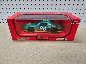 1994 Racing Champions Brett Bodine #26 Quaker State Ford Thunderbird 1:24 Scale - Picture 1 of 6