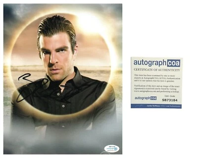 ZACHARY QUINTO SIGNED HEROES 8x10 SYLAR ACOA - Image 1 of 2