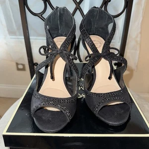 I Miller Camara Pump in Black Size 8.5 M - Picture 1 of 4