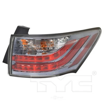 Conjunto de luz trasera - regular TYC 11-9231-00 se adapta a 14-17 Lexus CT200h Foto 1 de 4