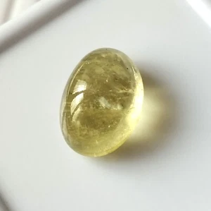 8.25 Carat Natural Aquamarine Yellow Color Cabochon Oval Cut Stone 14.3X10.1 mm - Picture 1 of 4